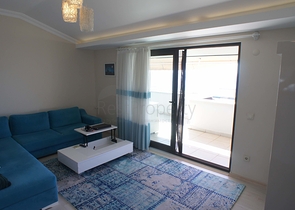 Четырехкомнатная квартира с видом на море в районе Кестель