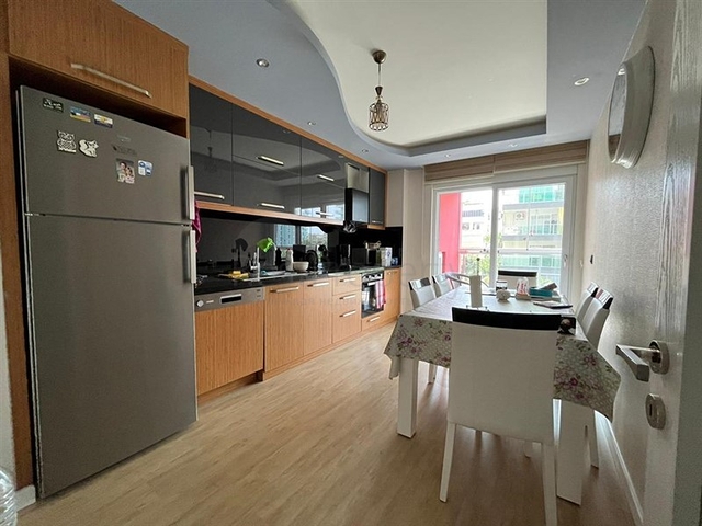 Квартира 3+1 с отдельной кухней в районе Махмутлар