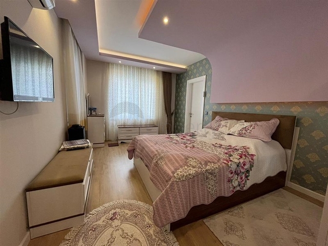 Квартира 3+1 с отдельной кухней в районе Махмутлар