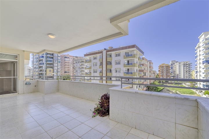 Квартира 2+1 в 300 м от моря в районе Махмутлар