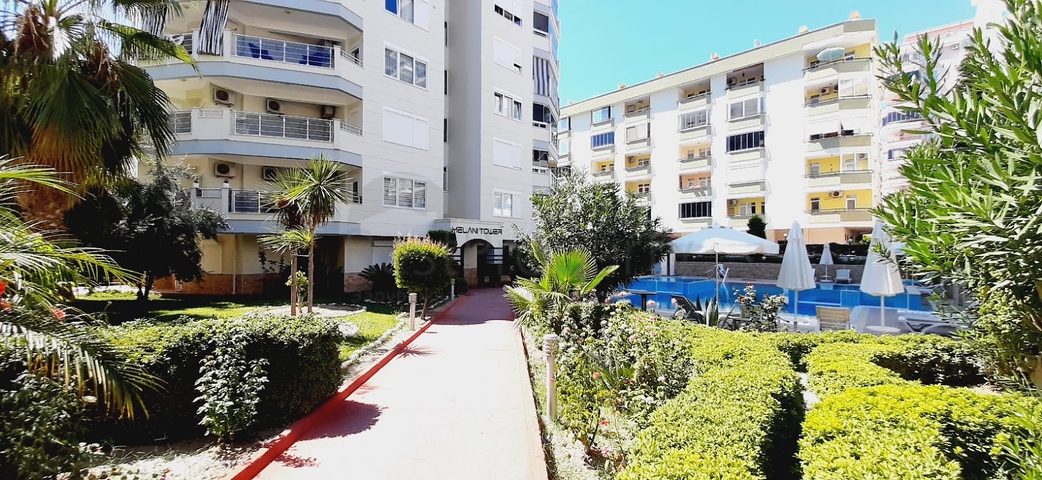 Уютная трехкомнатная квартира в центре района Махмутлар