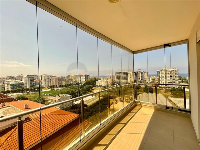 Уютная квартира 1+1 в районе Махмутлар