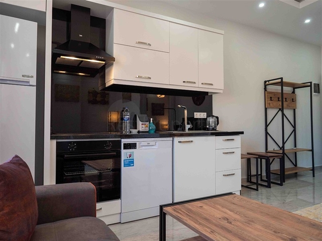 Уютная двухкомнатная квартира в жилом комплексе в центре Алании