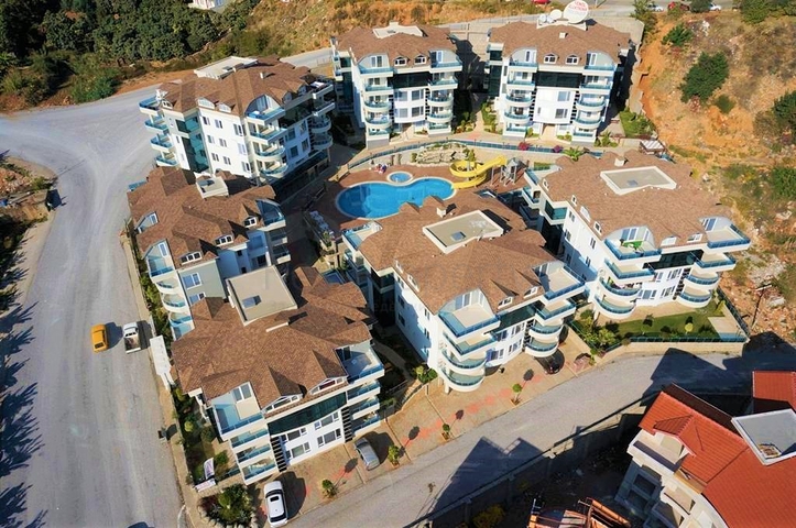 Меблированный пентхаус 4+1 на продажу в районе Клеопатра