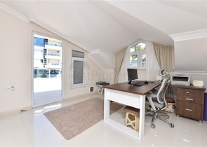 Меблированный пентхаус 4+1 на продажу в районе Клеопатра