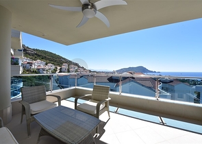 Меблированный пентхаус 4+1 на продажу в районе Клеопатра