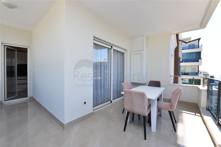 Меблированная квартира 1+1 в Махмутларе с видом на море