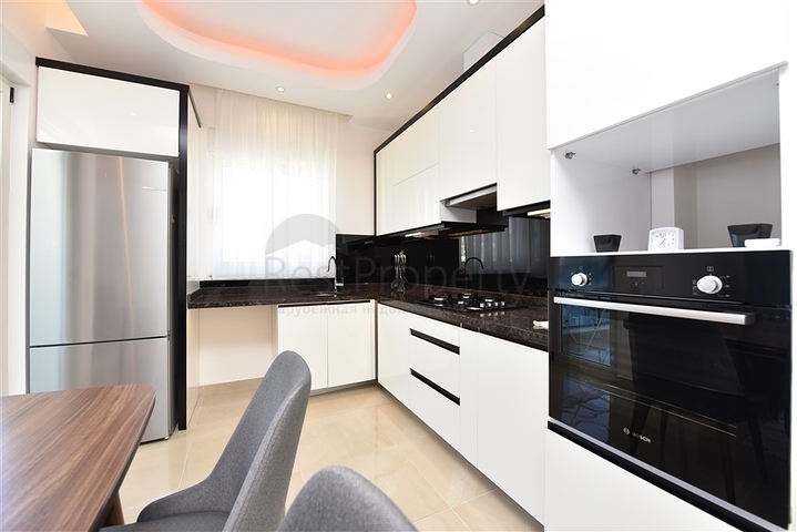 Меблированная квартира 1+1 в Махмутларе с видом на море