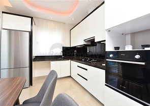 Меблированная квартира 1+1 в Махмутларе с видом на море