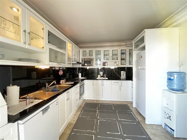 Просторный пентхаус 3+1 в районе Джикджилли от собственника