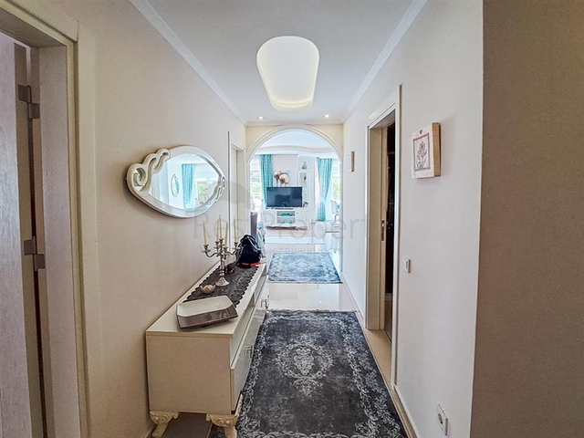 Большая и уютная трехкомнатная квартира в Тосмуре