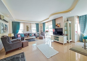 Большая и уютная трехкомнатная квартира в Тосмуре