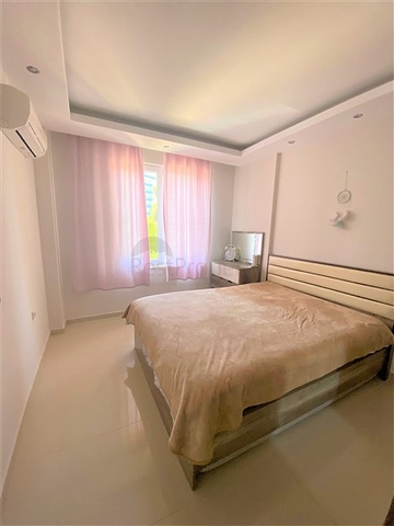 Просторная квартира 1+1 в Тосмуре