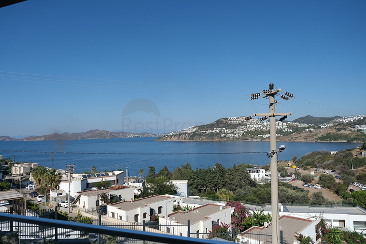 Видовые апартаменты 2+1 с террасой в районе Коюнбаба