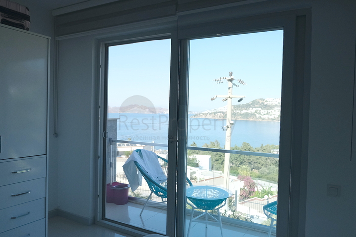 Видовые апартаменты 2+1 с террасой в районе Коюнбаба