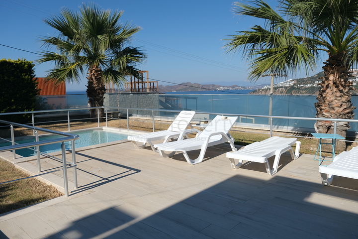 Видовые апартаменты 2+1 с террасой в районе Коюнбаба