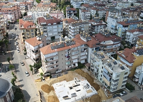 Меблированная трехкомнатная квартира в центре Алании