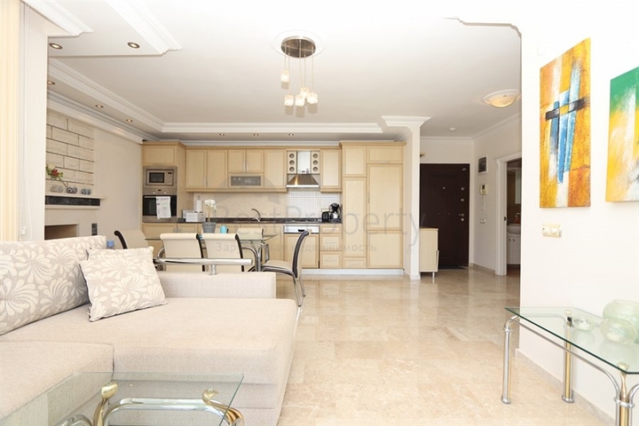 Дуплекс 3+1 с собственным садом в районе Конаклы