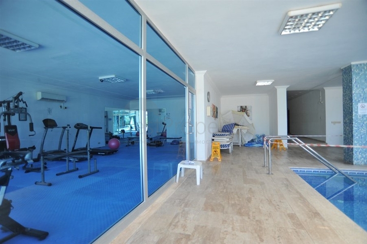 Дуплекс 3+1 с собственным садом в районе Конаклы