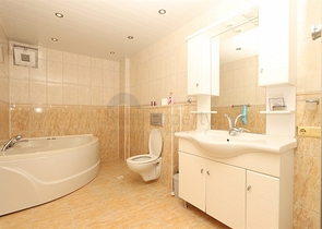 Дуплекс 3+1 с собственным садом в районе Конаклы