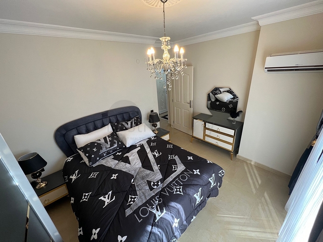 Трехкомнатные апартаменты планировки 2+1 в Махмутларе