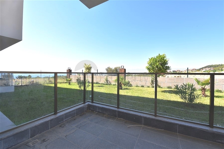 Квартира 2+1 с мебелью и техникой в новом комплексе в районе Инжекум 