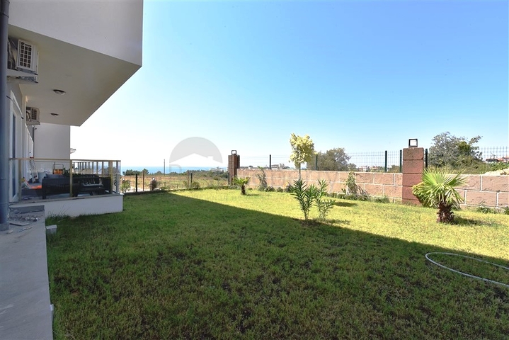 Квартира 2+1 с мебелью и техникой в новом комплексе в районе Инжекум 