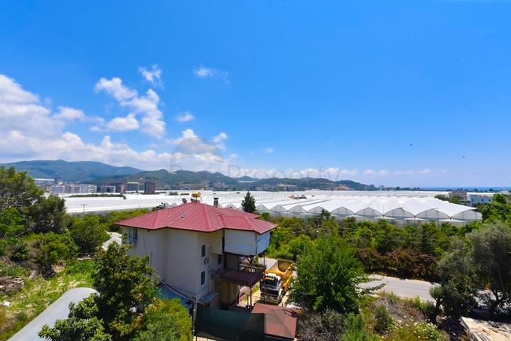 Большой пентхаус 4+1 площадью 165 м2