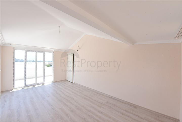 Большой пентхаус 4+1 площадью 165 м2