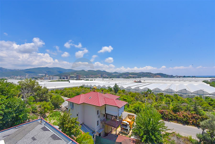 Большой пентхаус 4+1 площадью 165 м2