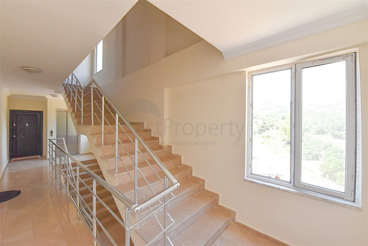 Большой пентхаус 4+1 площадью 165 м2