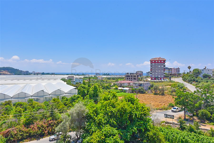 Большой пентхаус 4+1 площадью 165 м2