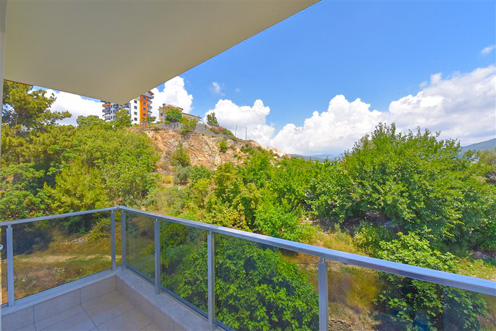 Большой пентхаус 4+1 площадью 165 м2