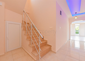 Большой пентхаус 4+1 площадью 165 м2