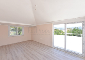 Большой пентхаус 4+1 площадью 165 м2