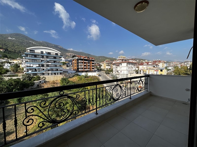 Большой пентхаус в сердце Алании