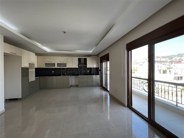 Большой пентхаус в сердце Алании