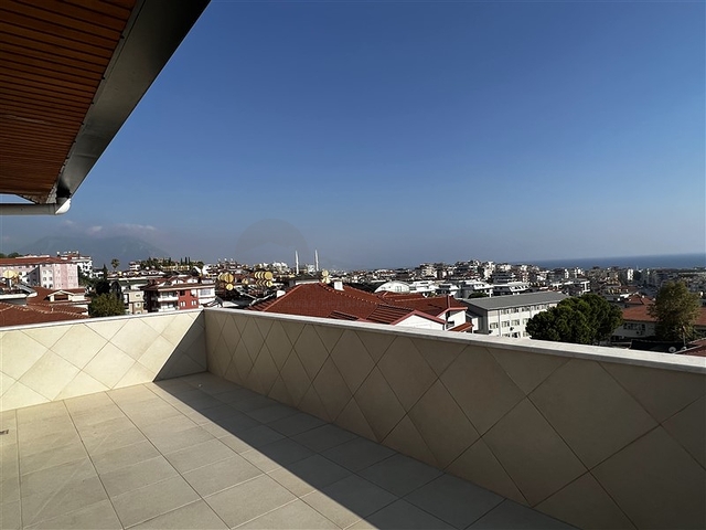 Большой пентхаус в сердце Алании