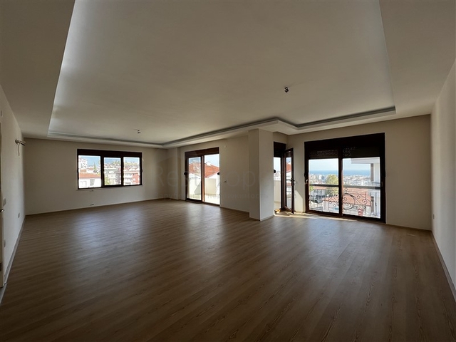 Большой пентхаус в сердце Алании