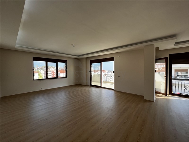 Большой пентхаус в сердце Алании