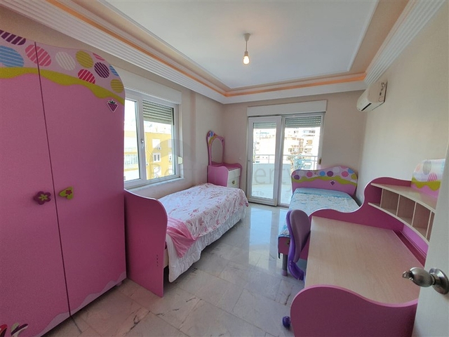 Квартира 2+1 на первой береговой линии в Тосмуре