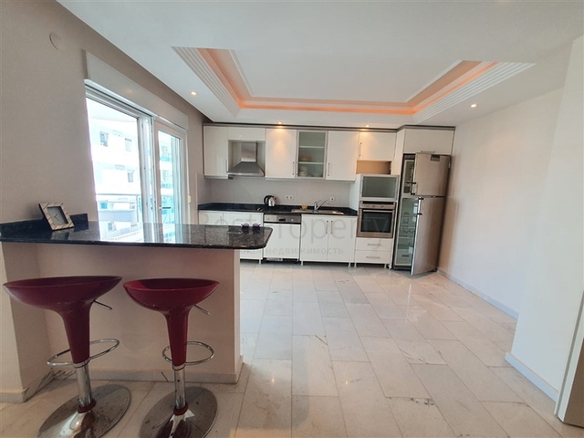 Квартира 2+1 на первой береговой линии в Тосмуре