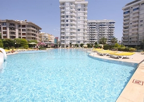 Квартира 2+1 на первой береговой линии в Тосмуре