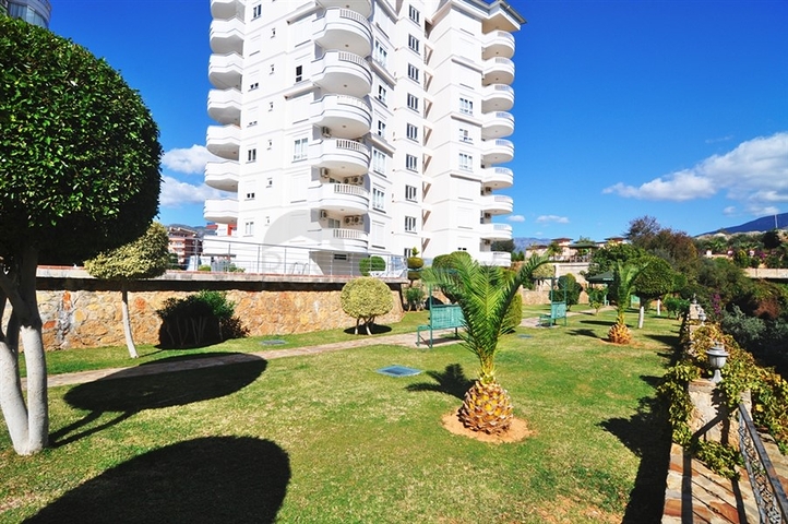 Просторная квартира 2+1 в районе Тосмур