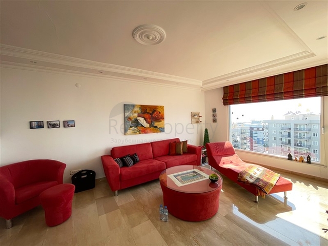 Просторная квартира 2+1 в районе Тосмур