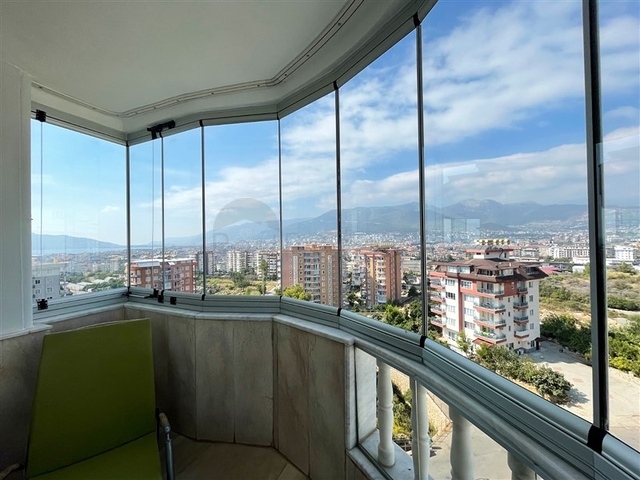 Просторная квартира 2+1 в районе Тосмур