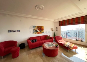 Просторная квартира 2+1 в районе Тосмур