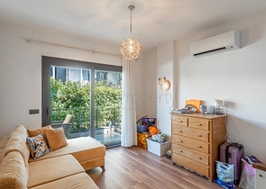 Дуплекс 2+1 с террасой и садом в центральной части Бодрума в шаговой доступности к морю