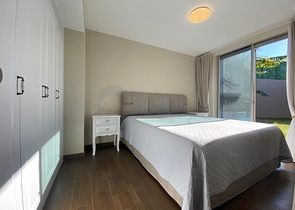 Вилла 3+1 в элитном комплексе с видом на море в районе Ялыкавак