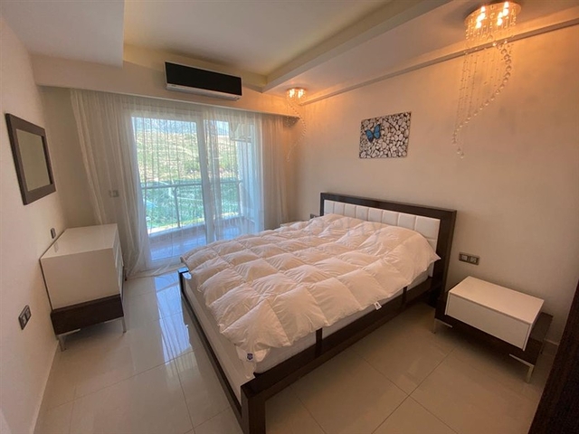 Четырехкомнатные апартаменты в Махмутларе